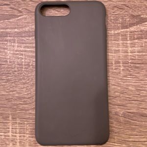 iPhone 7 Plus case - almost brand new  - black